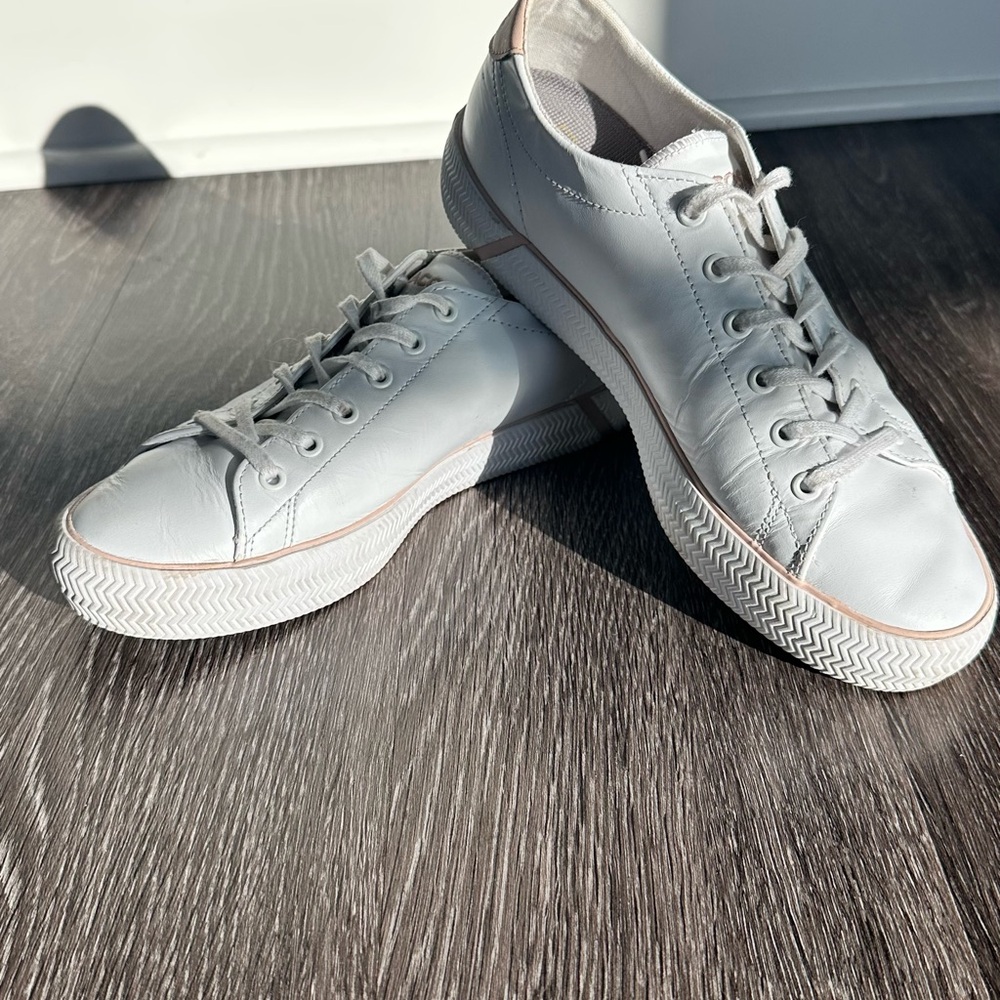 Lacoste Women's Gray Sneakers
